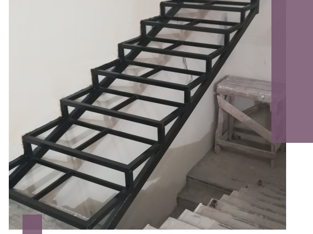 Демонтаж лестниц на металлокаркасе в Нижнекамске: быстрый вывоз и разбор