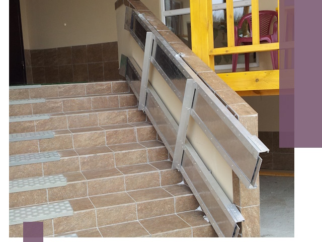 Откидные пандусы под ключ в Нижнекамске — монтаж и демонтаж