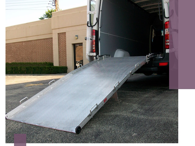 Мобильные пандусы в Нижнекамске — производство, монтаж и аренда