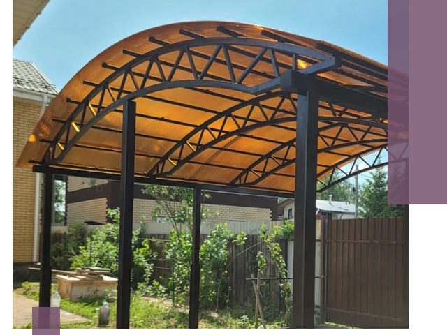 Изготовление навесов под ключ в Нижнекамске из качественных материалов